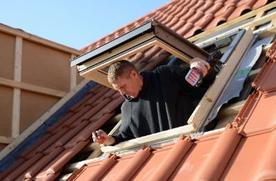 Pose de fenêtres de toit Velux à Beurlay
